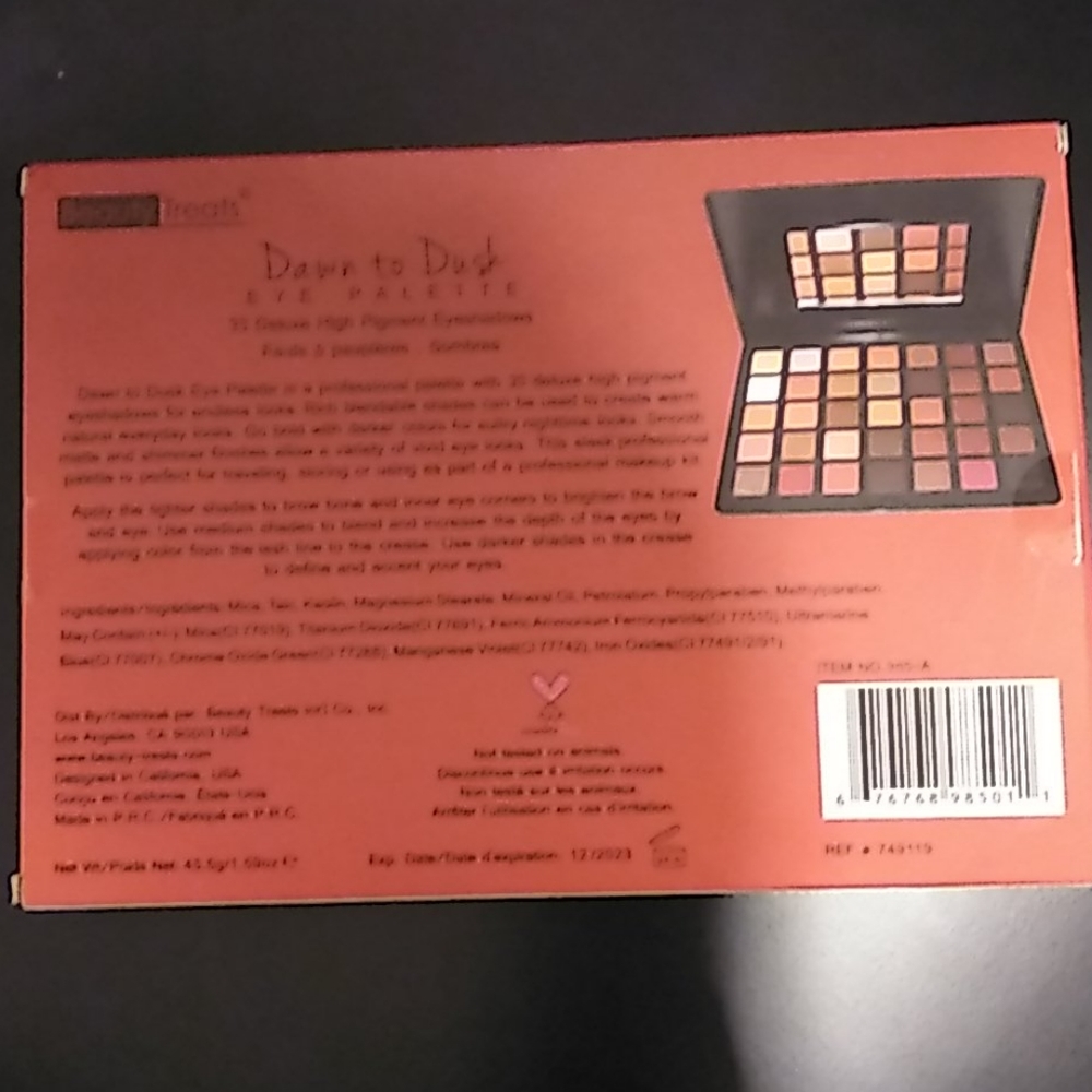 Pallet - Picture 2 of 3